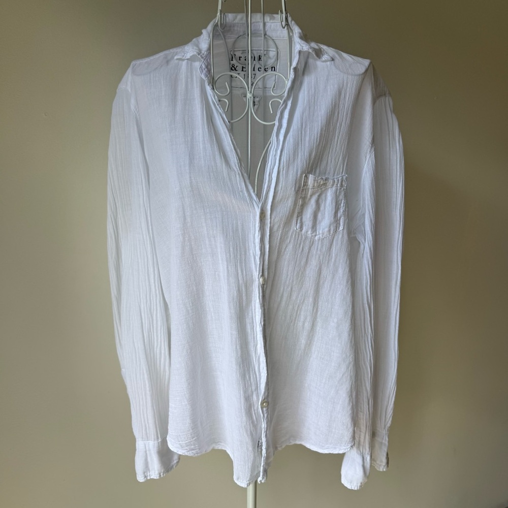 Frank & Eileen White Crinkled Cotton Button-Down Shirt